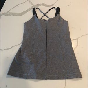 Lululemon grey tank size 6